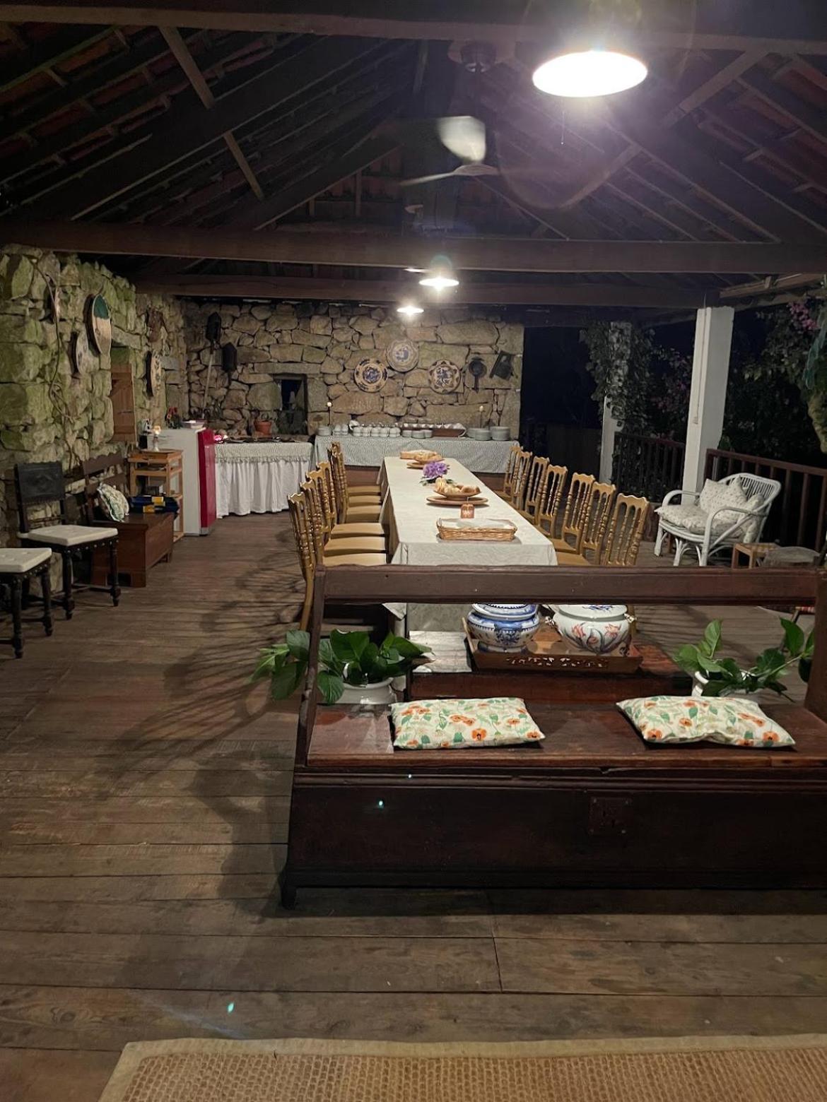 セロリコ・デ・バストCasa De Cerquedaアパートメント エクステリア 写真